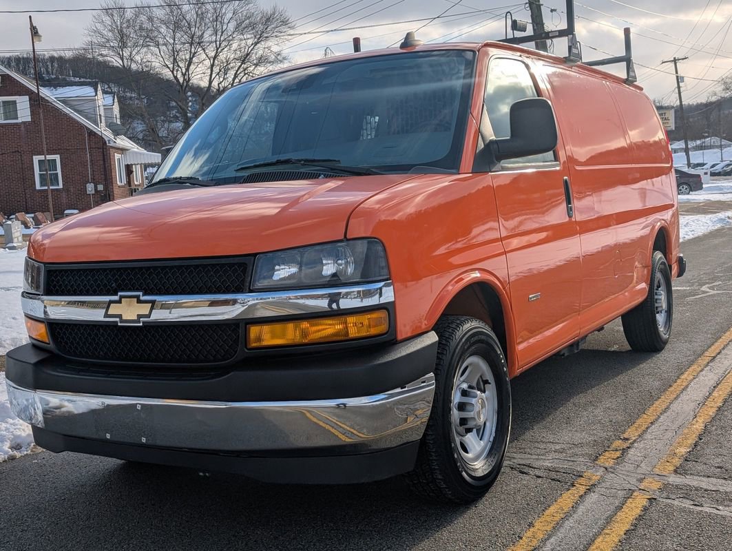 Used 2020 Chevrolet Express 2500 w/ Driver Convenience Package image 10