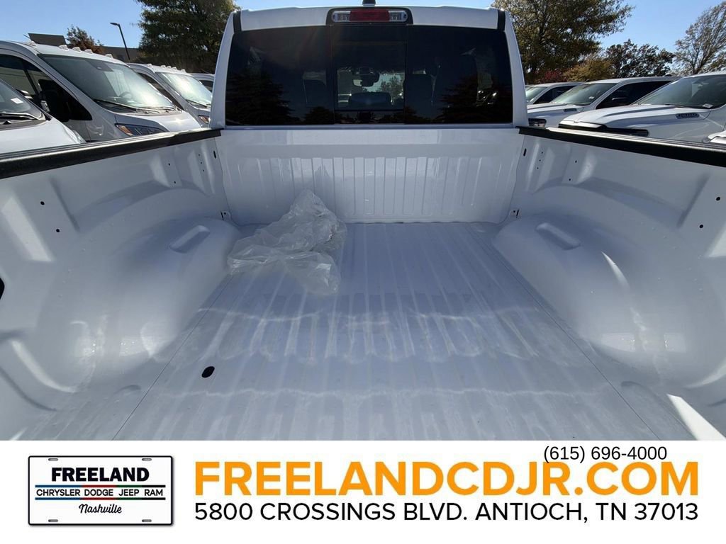 New 2026 RAM 1500 4x4 Crew Cab image 13