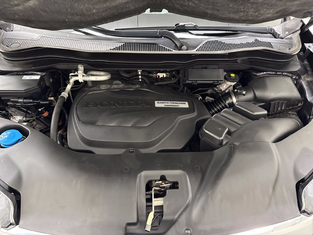 Used 2016 Honda Pilot EX image 11