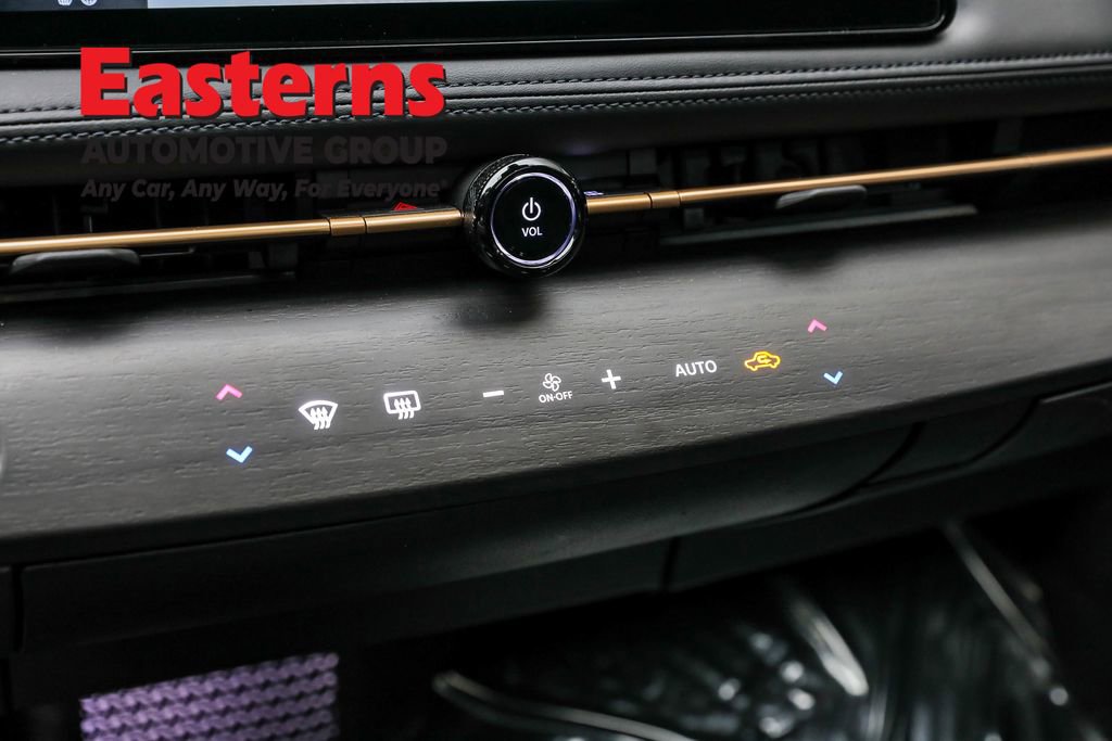 Used 2024 Nissan Ariya FWD image 20