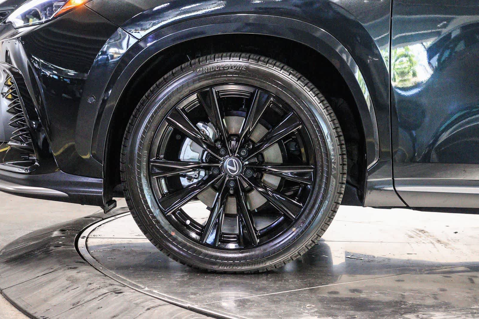 Used 2026 Lexus NX 450h+ F Sport AWD/4WD image 9