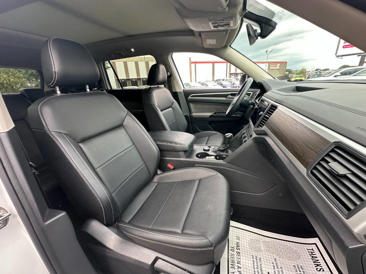 Used 2021 Volkswagen Atlas SE image 43