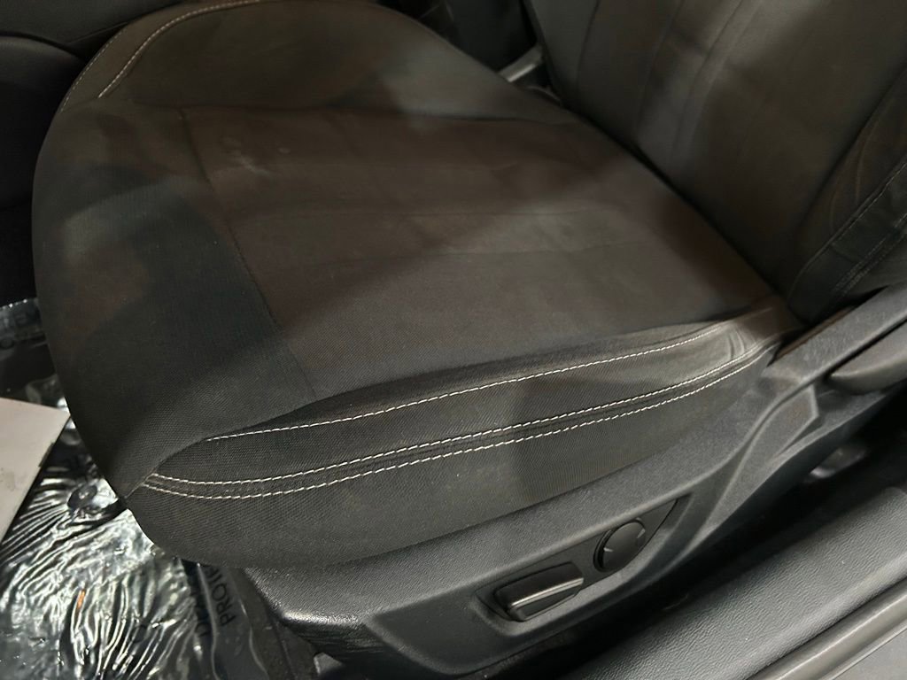 Used 2022 Ford Mustang GT image 17