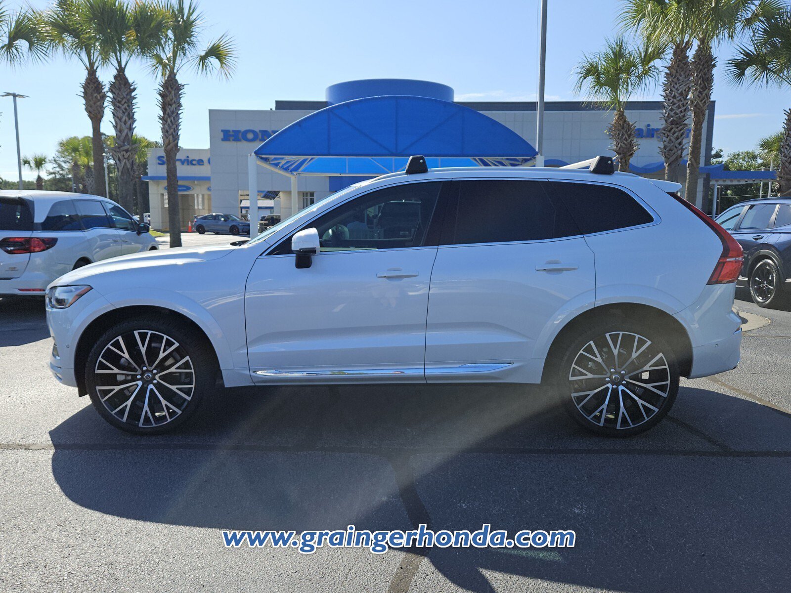 Used 2019 Volvo XC60 T6 Inscription w/ Protection Package Premier AWD/4WD video 2