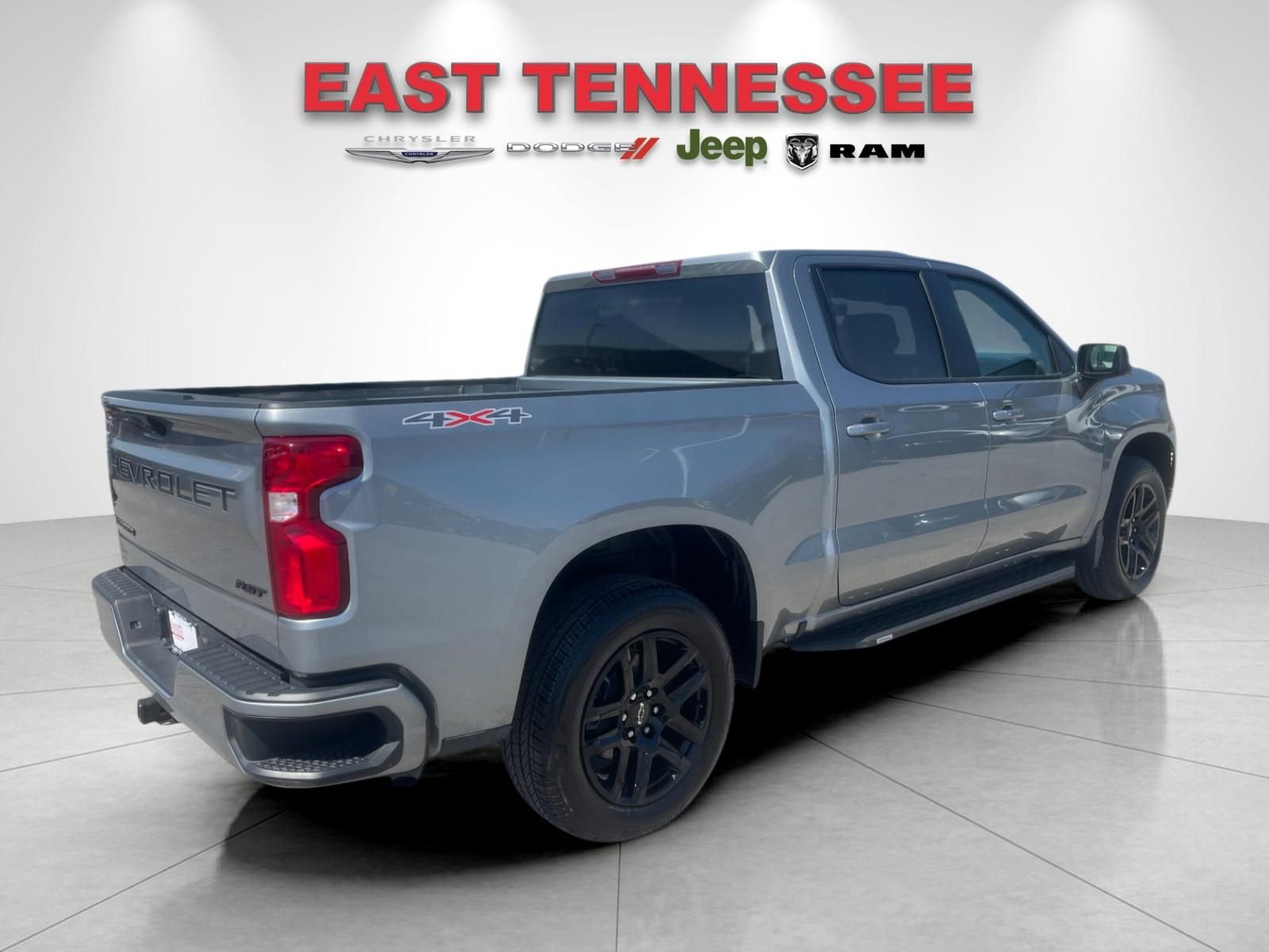 Used 2026 Chevrolet Silverado 1500 RST w/ LPO, Dark Essentials Package image 3