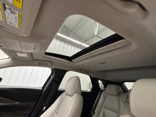 Used 2020 MAZDA CX-30 Premium image 33