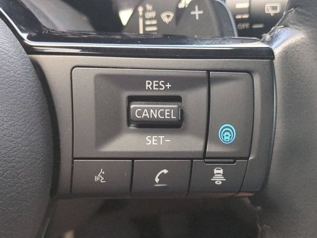 Used 2023 Nissan Pathfinder SL w/ SL Premium Package AWD/4WD image 27