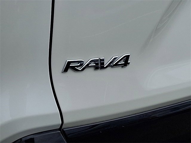 Used 2021 Toyota RAV4 XSE image 10