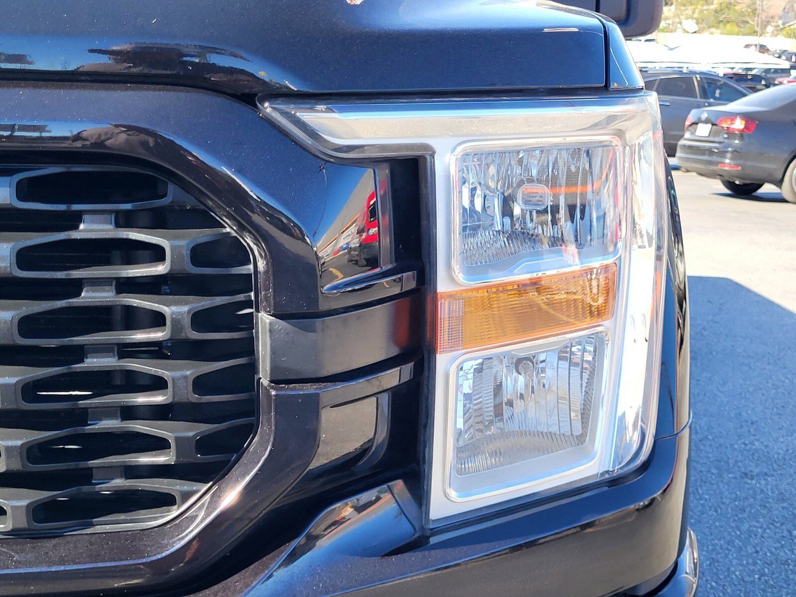 Certified 2022 Ford F150 XL w/ STX Black Appearance Package image 11