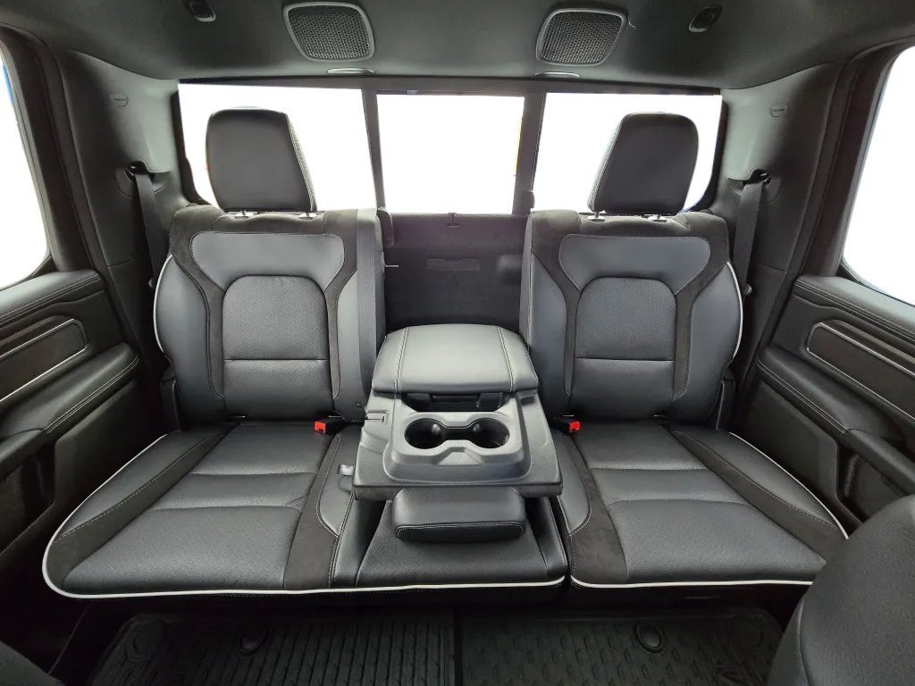 New 2026 RAM 1500 Laramie AWD/4WD image 26