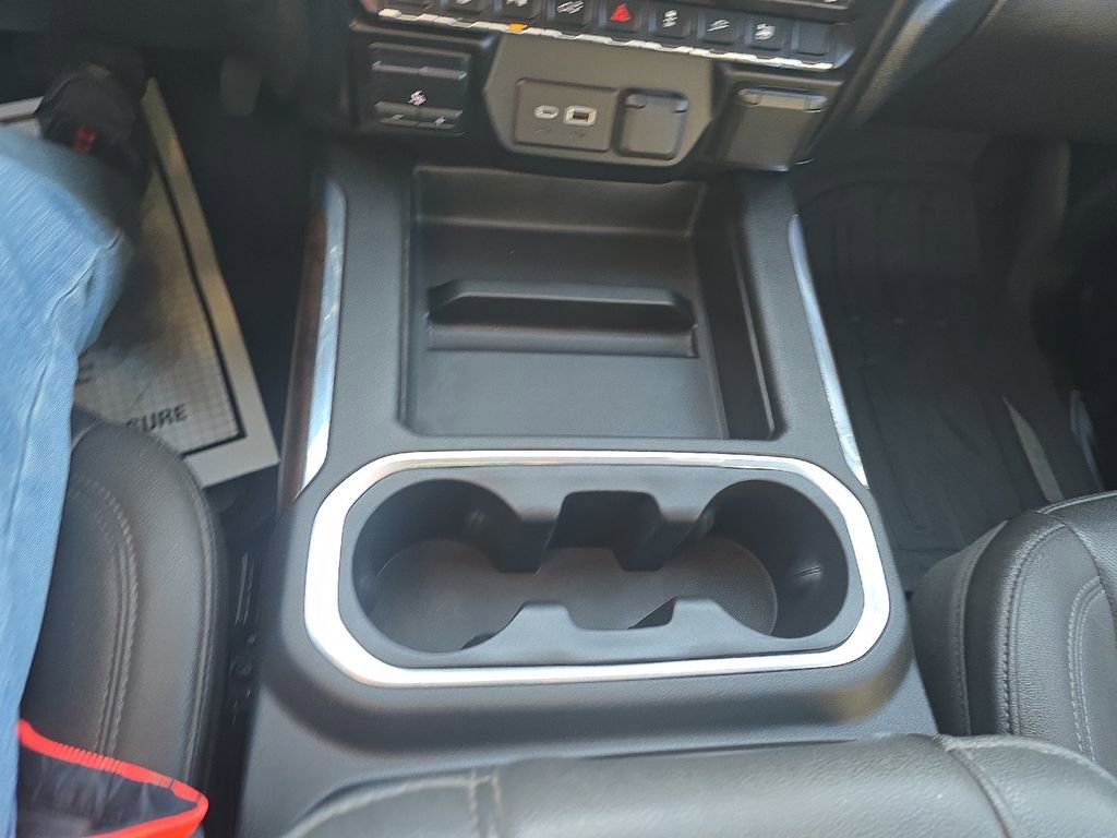 Used 2023 GMC Sierra 3500 SLT w/ SLT Convenience Package AWD/4WD image 32