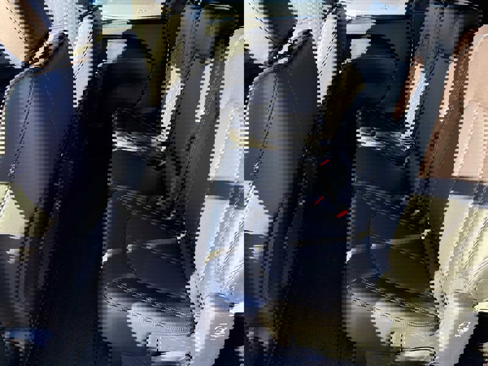 New 2026 Chrysler Pacifica Select image 11