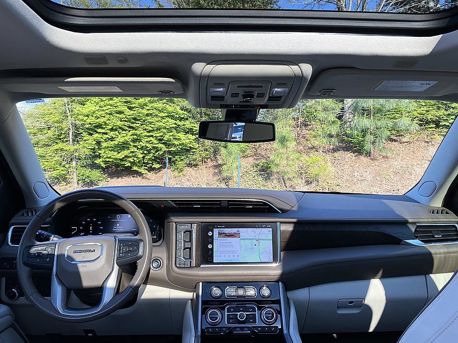 Used 2022 GMC Yukon Denali image 24
