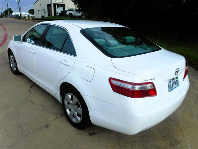 Used 2008 Toyota Camry LE FWD image 12