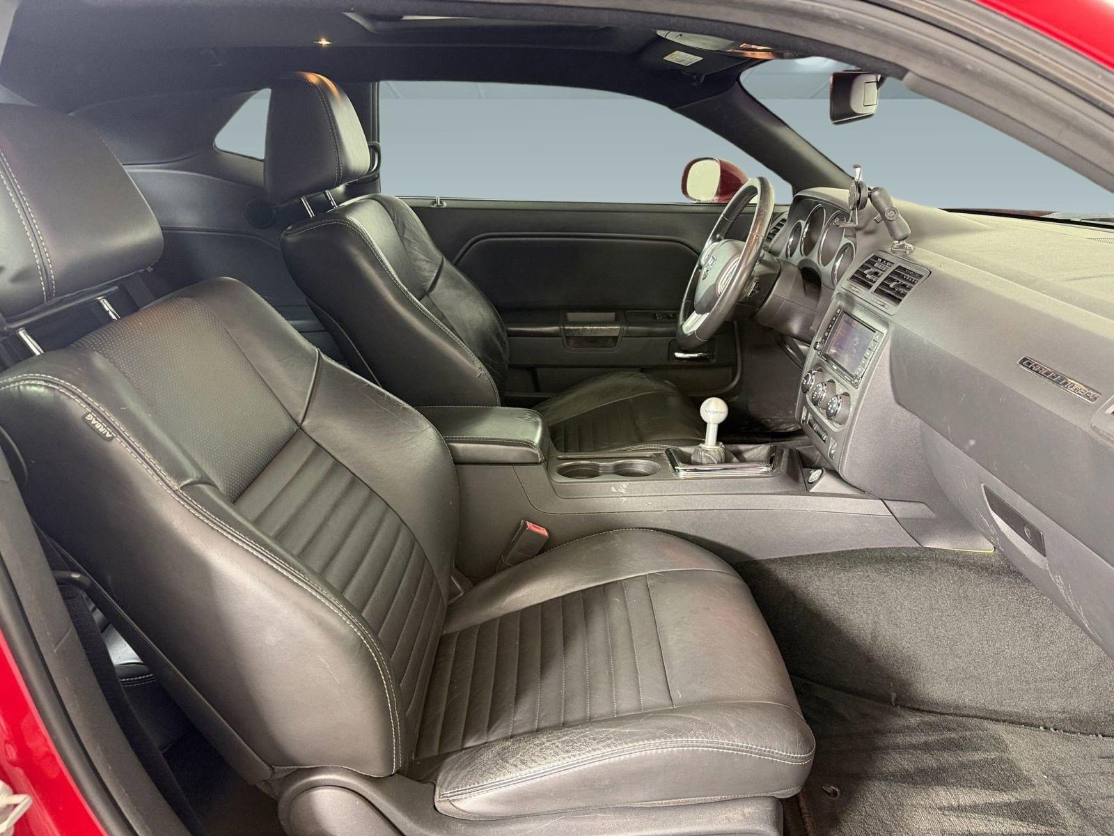 Used 2013 Dodge Challenger R/T RWD image 22