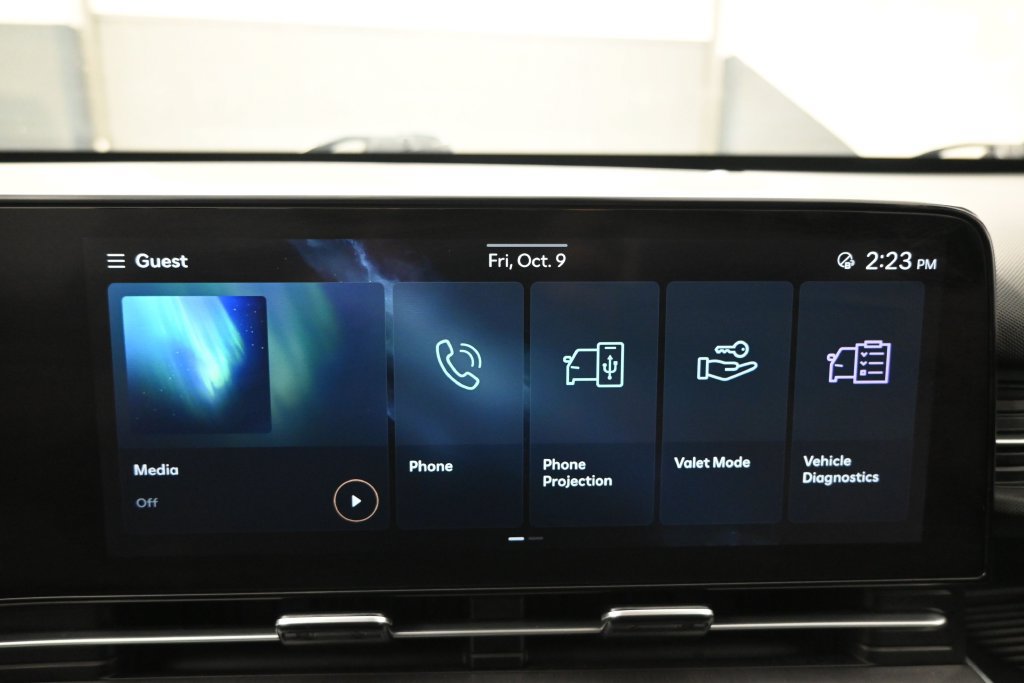 Used 2025 Hyundai Kona SEL AWD/4WD image 9