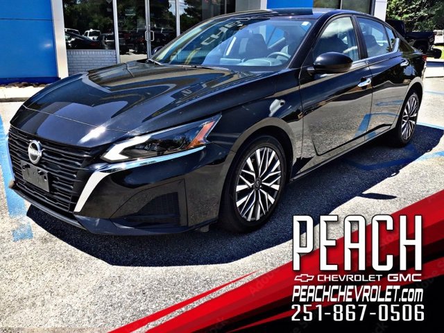 Used 2023 Nissan Altima 2.5 SV