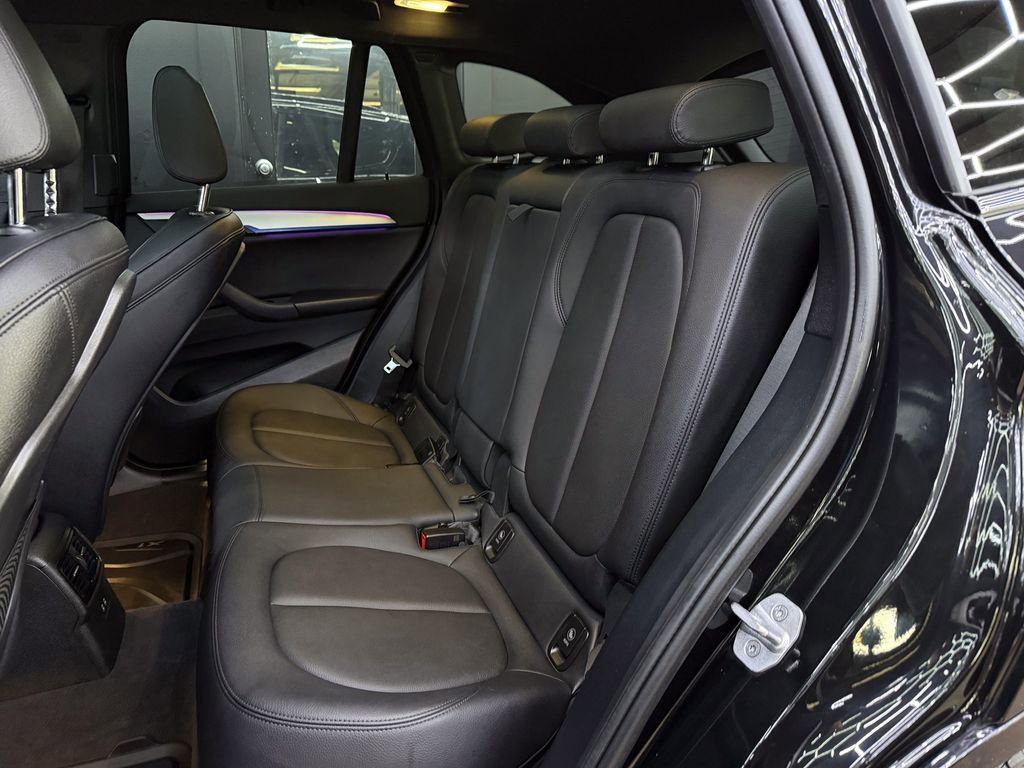 Used 2020 BMW X1 xDrive28i w/ M Sport Package image 19