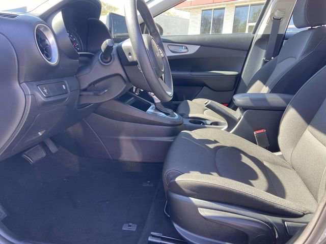 Used 2024 Kia Forte LX image 11