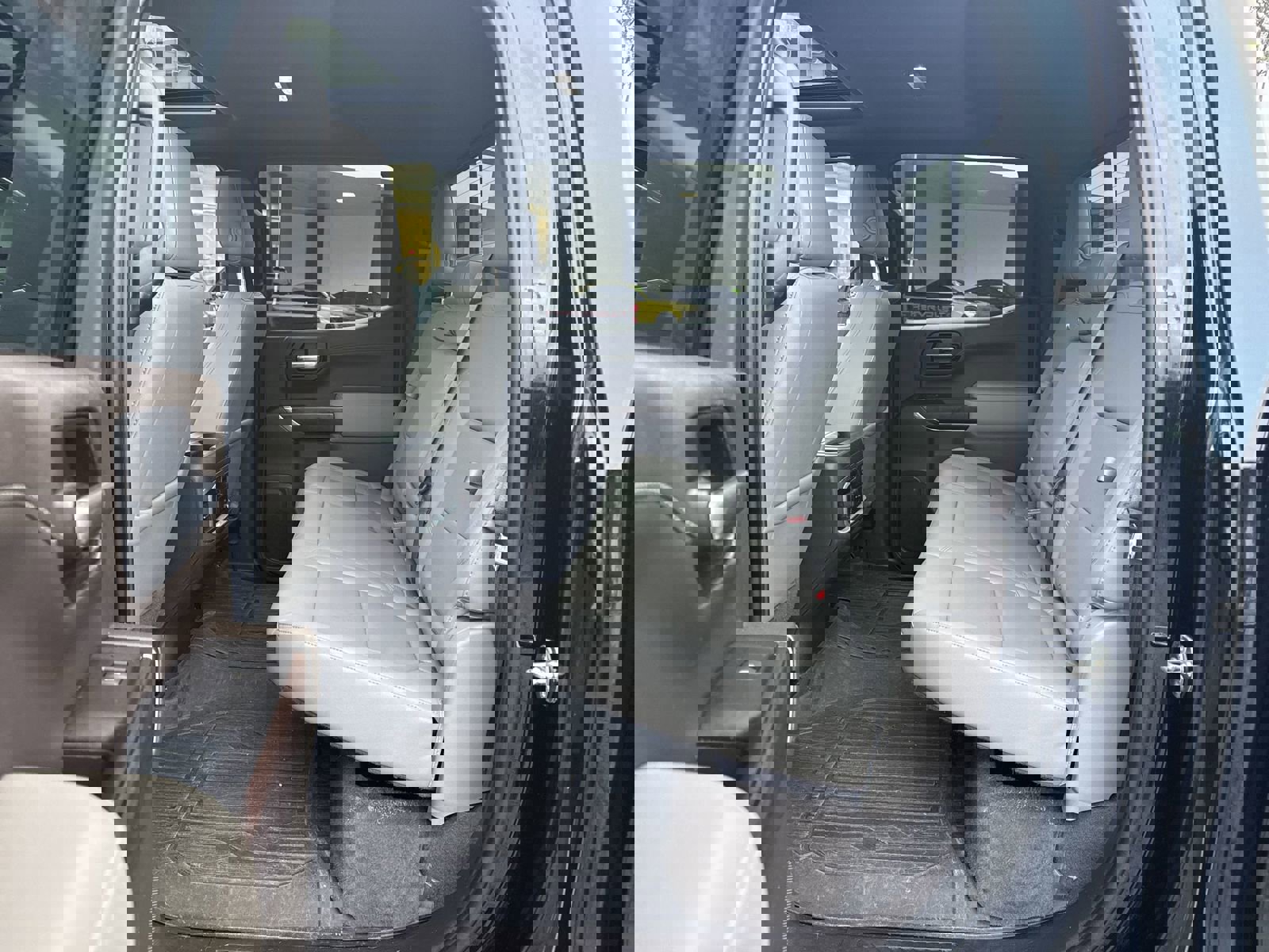 Used 2019 GMC Sierra 1500 SLT w/ SLT Premium Plus Package image 31