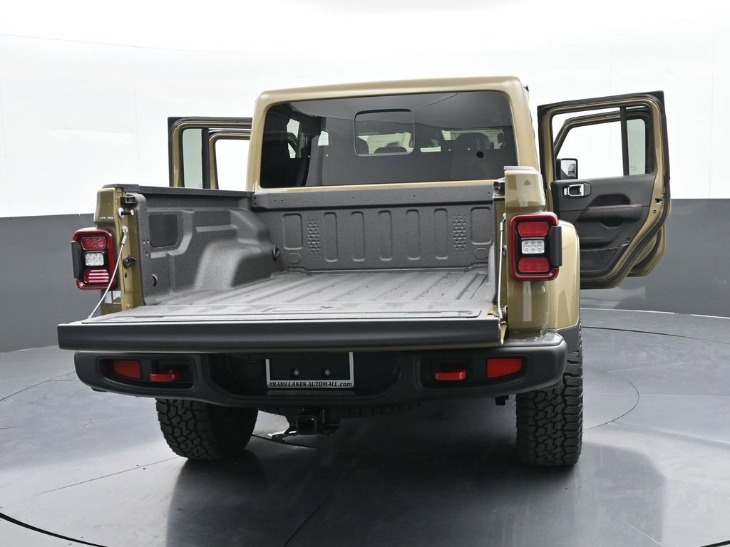 New 2026 Jeep Gladiator Rubicon w/ Steel Power Dome Hood Package AWD/4WD image 70