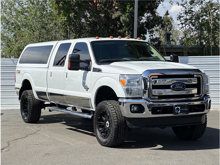 Used 2015 Ford F350 Lariat w/ Lariat Interior Package AWD/4WD image 7