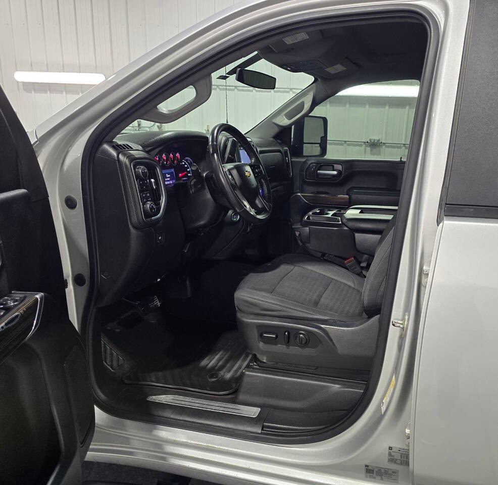 Used 2020 Chevrolet Silverado 2500 LT w/ Convenience Package AWD/4WD image 7