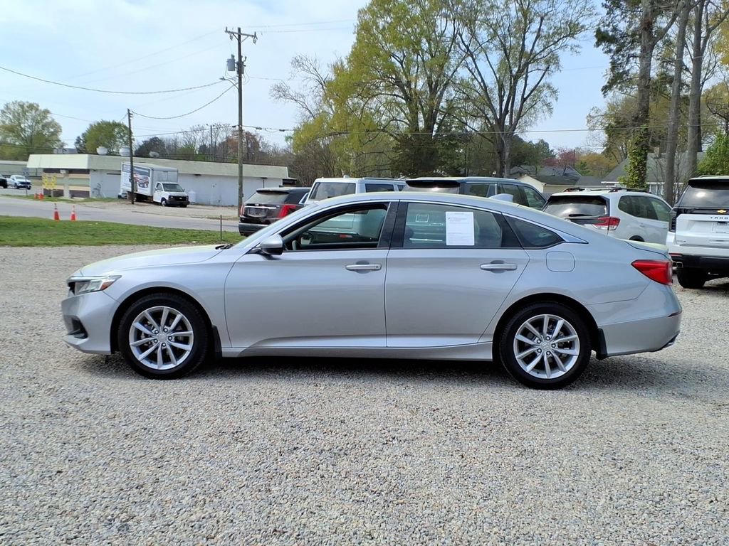 Used 2022 Honda Accord LX image 4