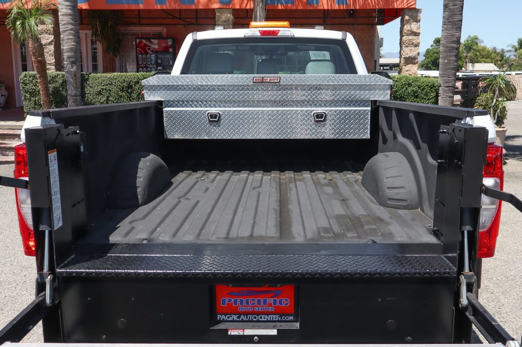 Used 2021 Ford F250 XL w/ Power Equipment Group RWD image 8