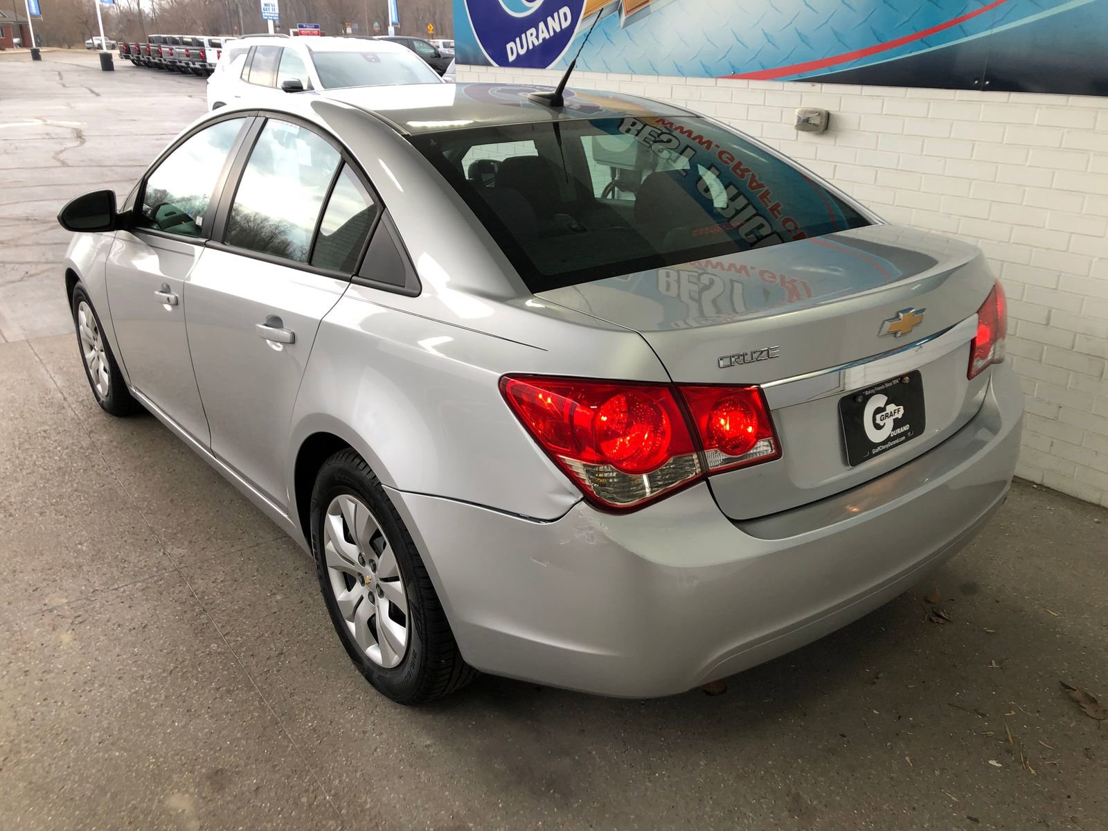 Used 2013 Chevrolet Cruze LS FWD image 6