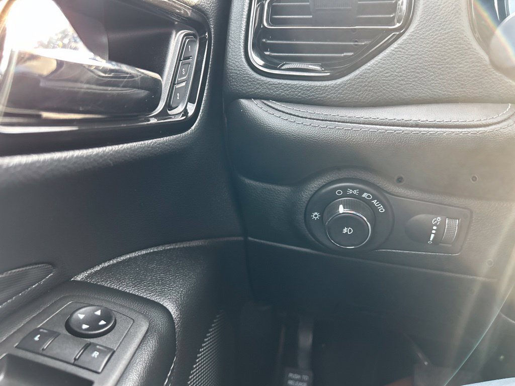 Used 2022 Dodge Durango GT AWD/4WD image 21