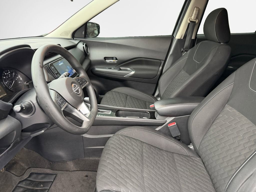 Used 2022 Nissan Kicks SV image 12
