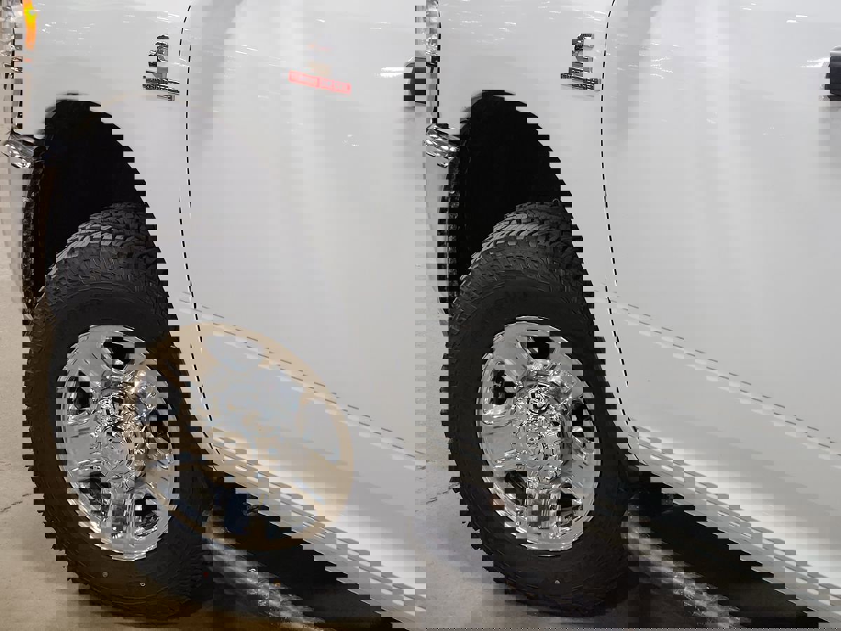 Used 2023 RAM 3500 Tradesman w/ Chrome Appearance Group image 22