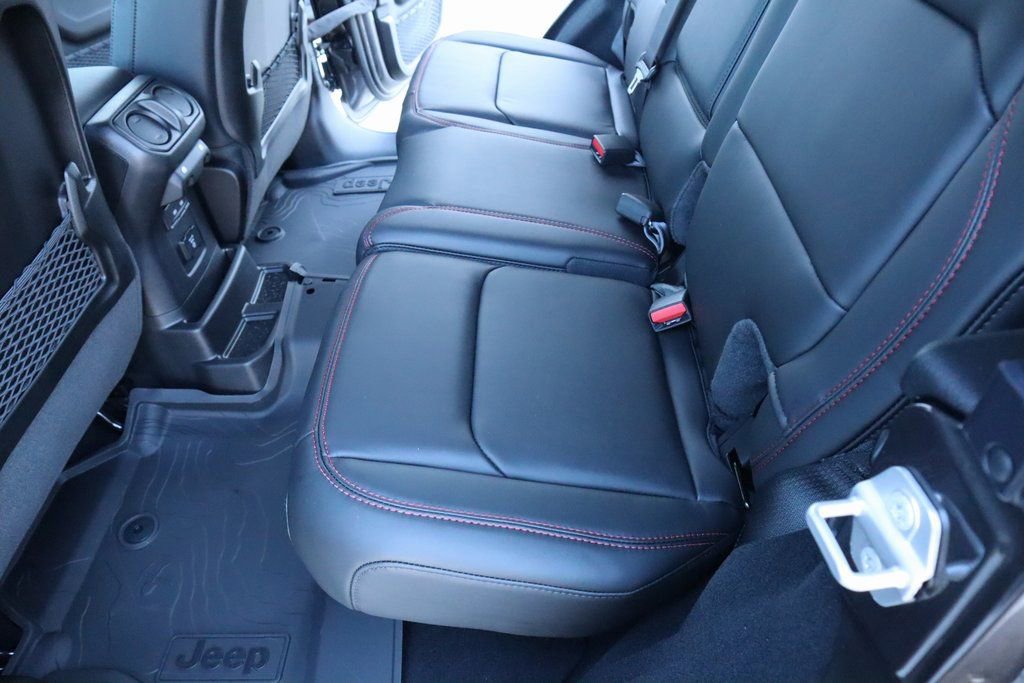 New 2026 Jeep Wrangler Rubicon image 12