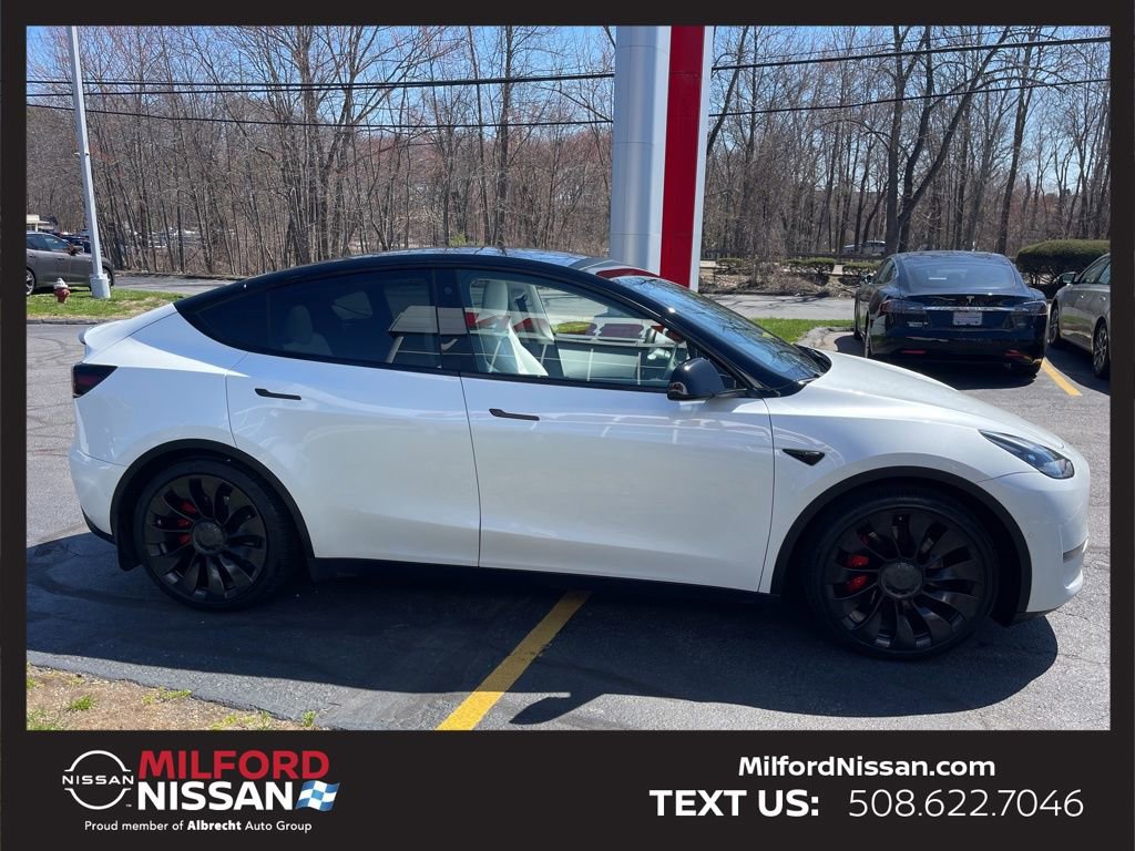 Used 2022 Tesla Model Y Performance image 6