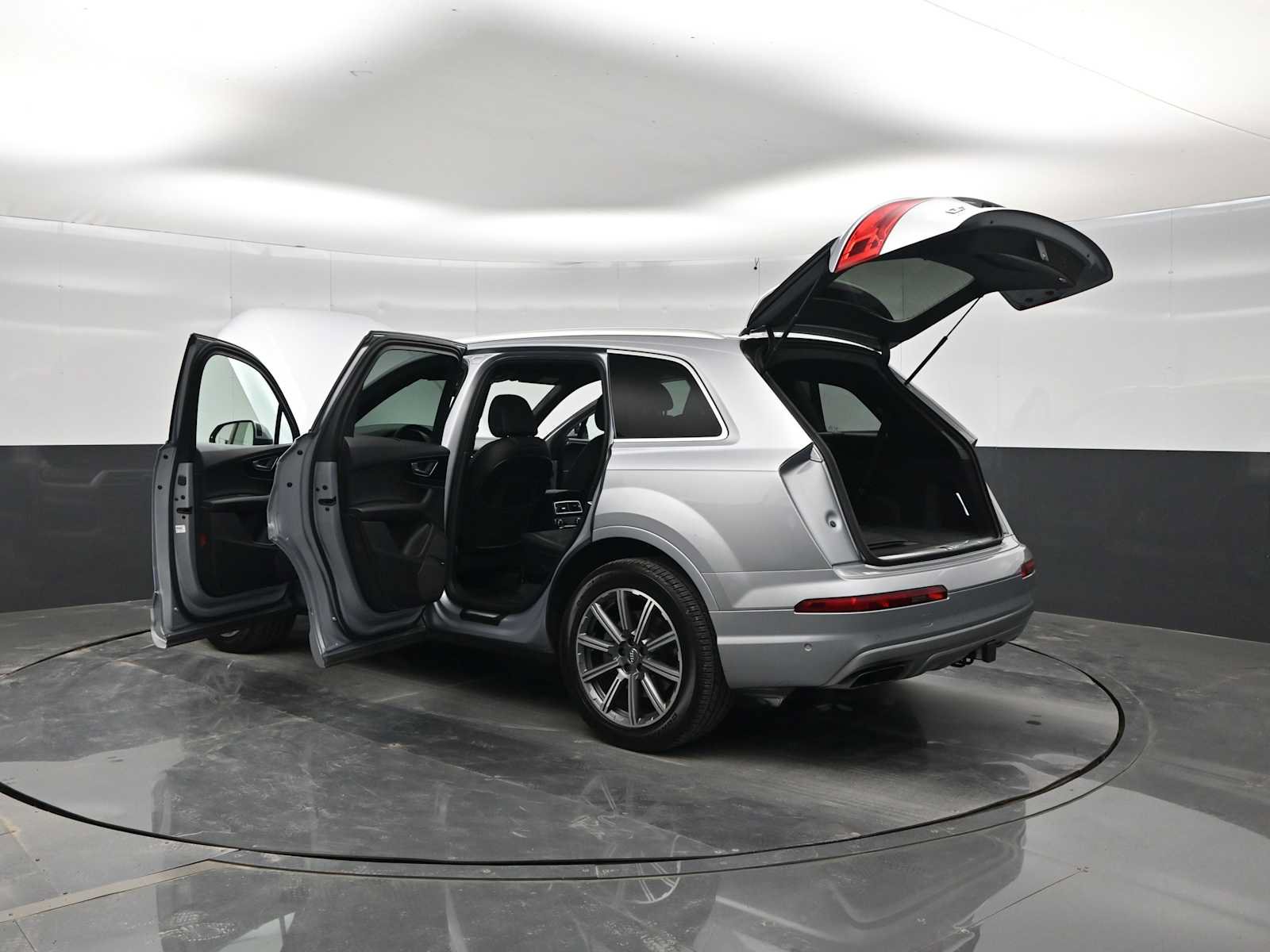 Used 2019 Audi Q7 3.0T Premium Plus w/ Premium Plus Package AWD/4WD image 50