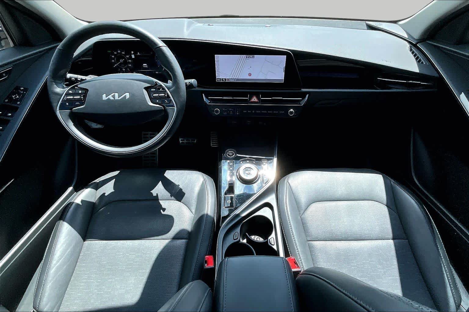 Certified 2023 Kia Niro Wave FWD image 13