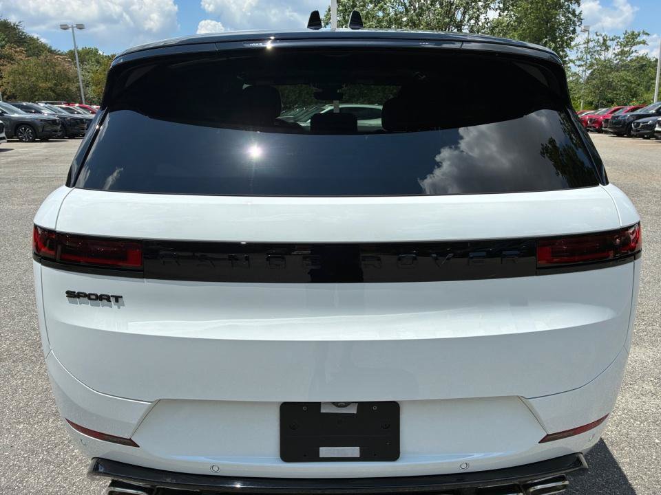 Certified 2025 Land Rover Range Rover Sport Dynamic SE AWD/4WD image 14