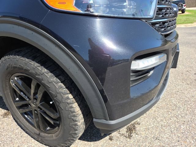 Used 2022 Ford Explorer XLT AWD/4WD image 25