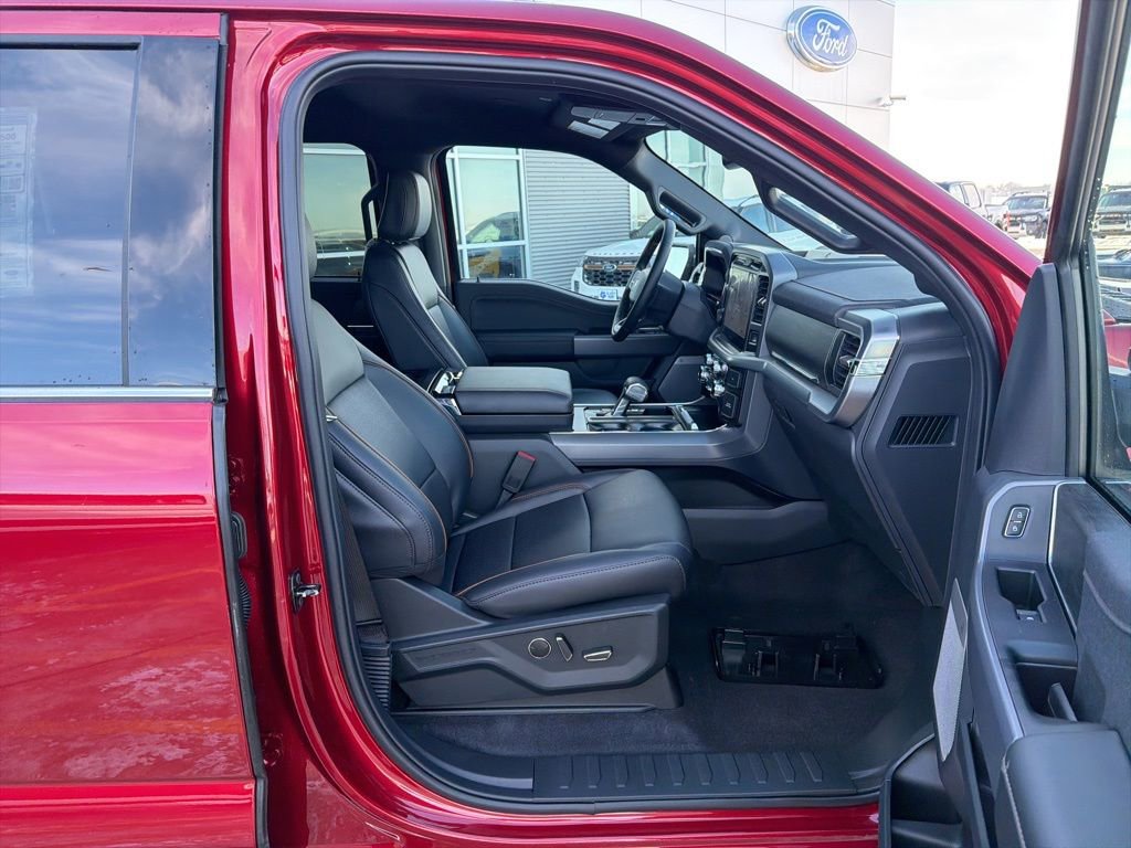 New 2026 Ford F150 Lariat w/ Equipment Group 502A High AWD/4WD image 29