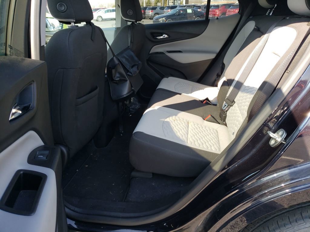 Used 2020 Chevrolet Equinox LS w/ LS Convenience Package image 22