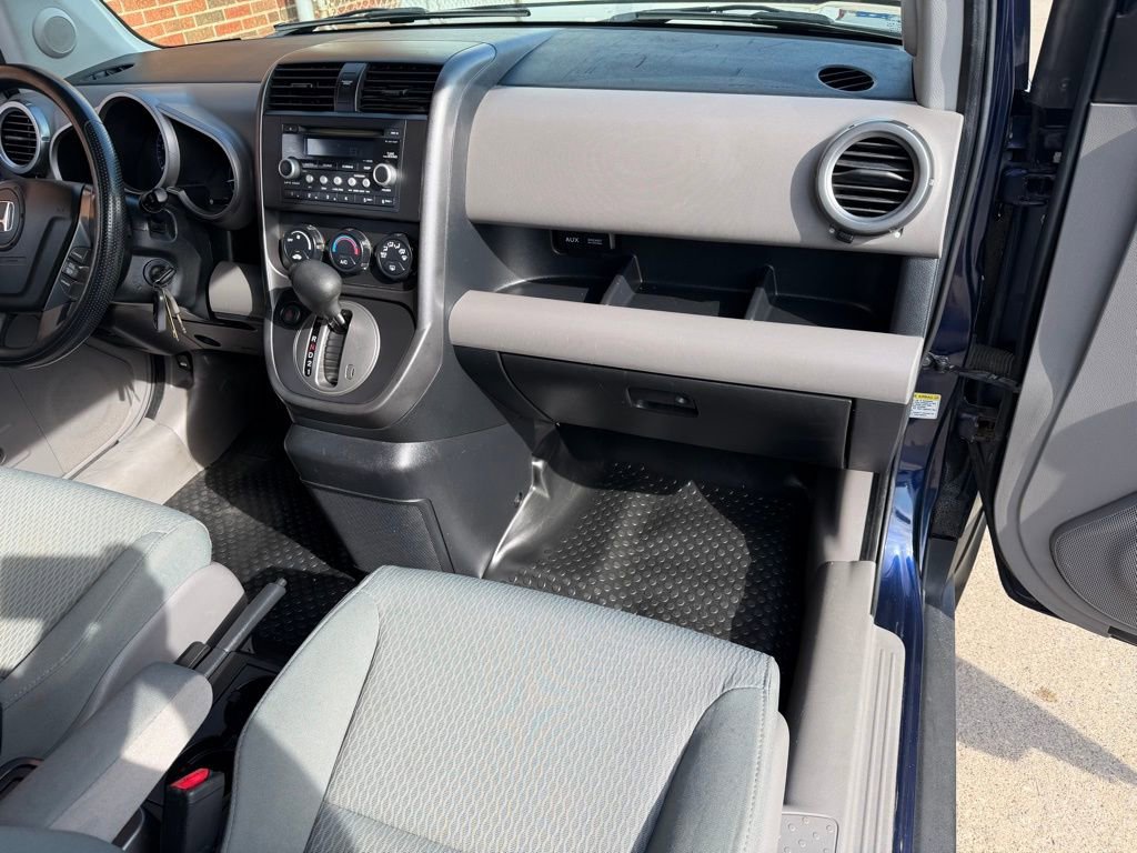 Used 2009 Honda Element EX image 16