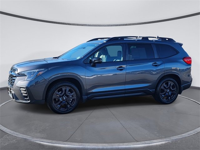 Used 2023 Subaru Ascent Onyx Edition image 3