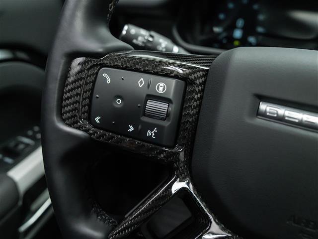 New 2024 Land Rover Defender 110 S image 21