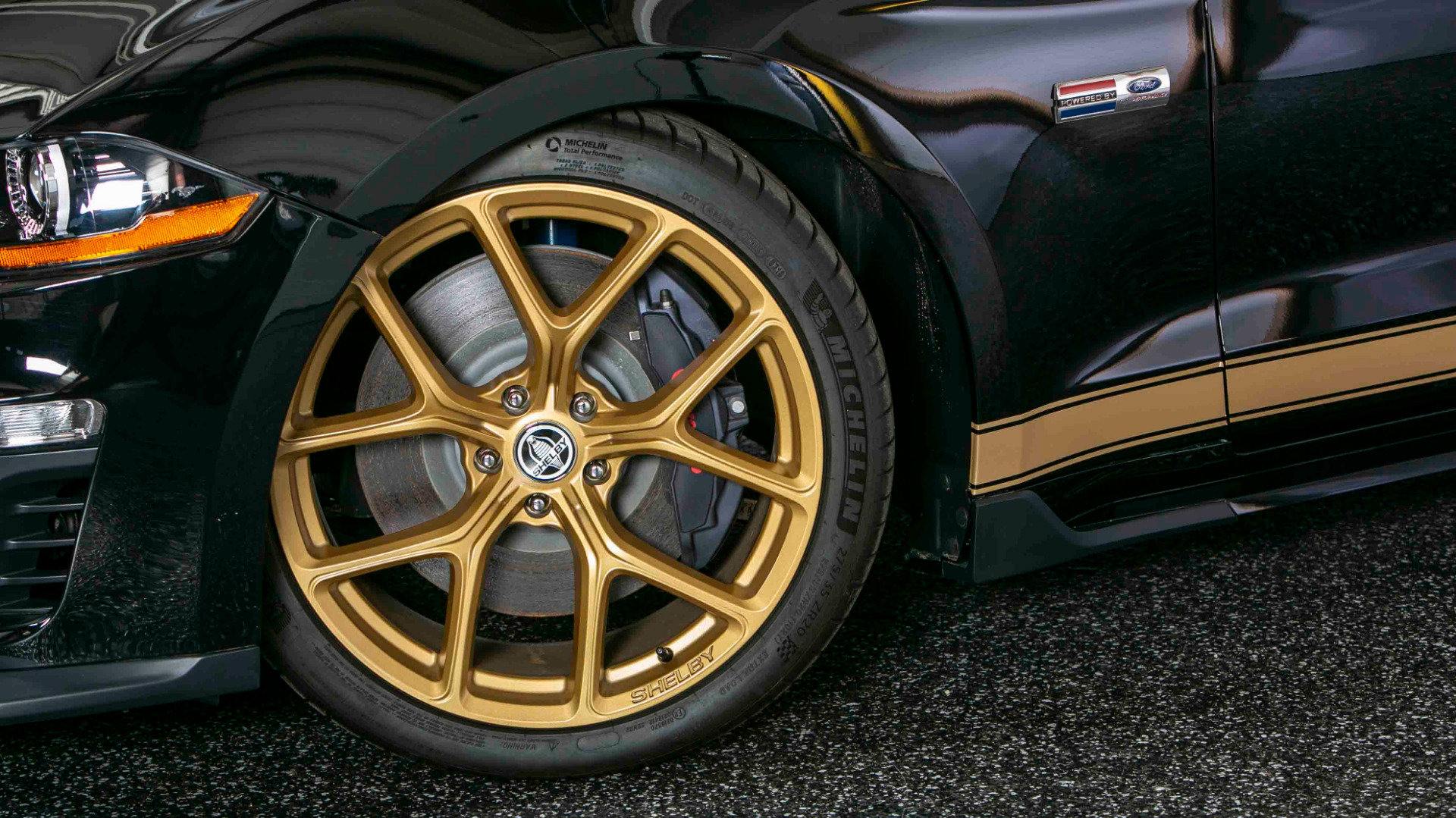 Used 2019 Ford Mustang GT Premium w/ GT Performance Package image 11