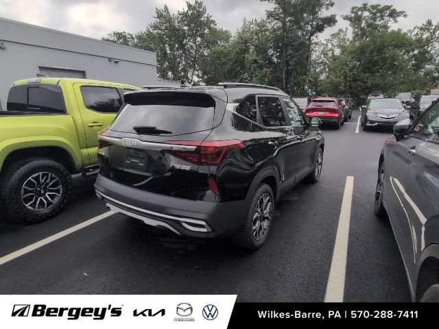 Certified 2022 Kia Seltos EX AWD/4WD image 12