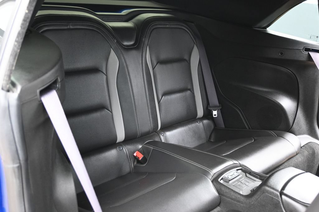 Used 2017 Chevrolet Camaro SS RWD image 33