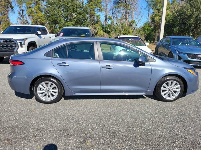 Used 2026 Toyota Corolla LE image 9
