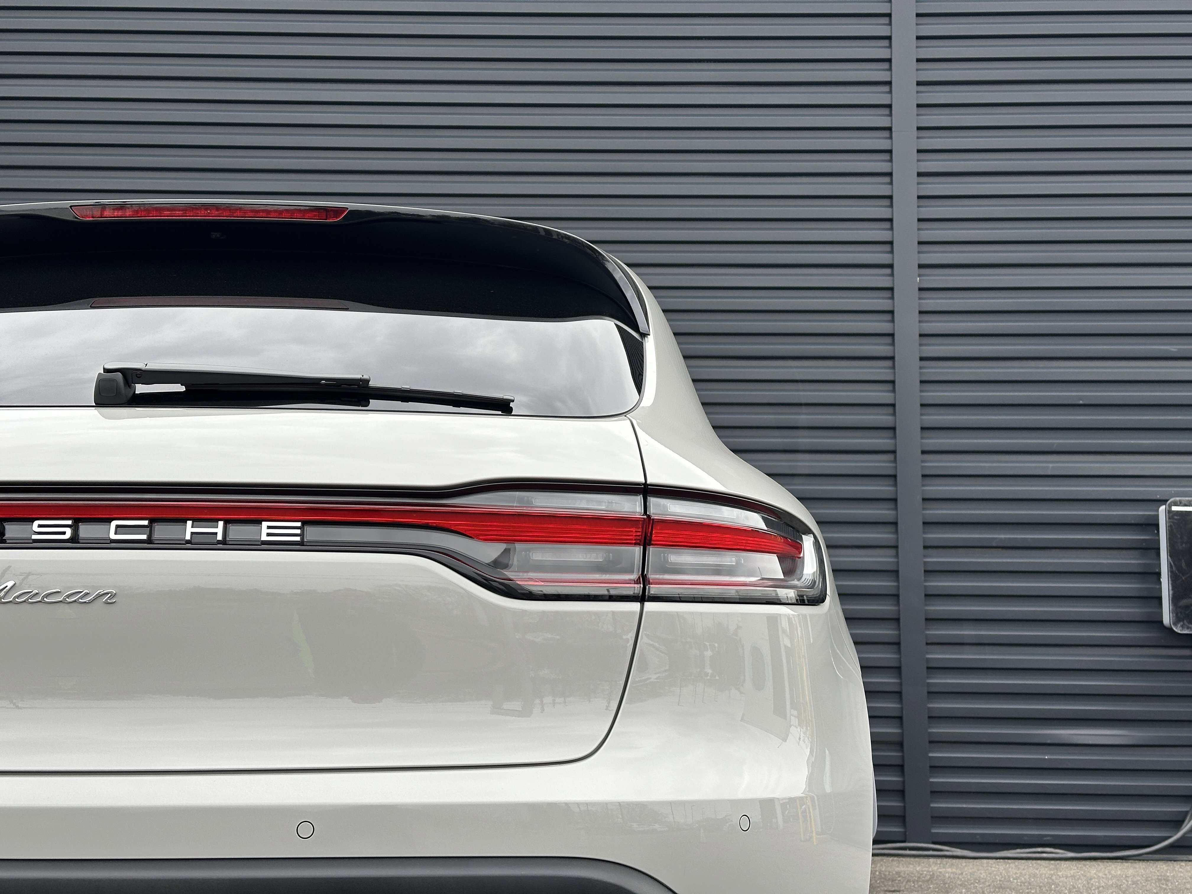 New 2026 Porsche Macan AWD/4WD image 16