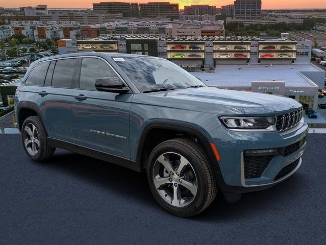 New 2026 Jeep Grand Cherokee Limited AWD/4WD video 1